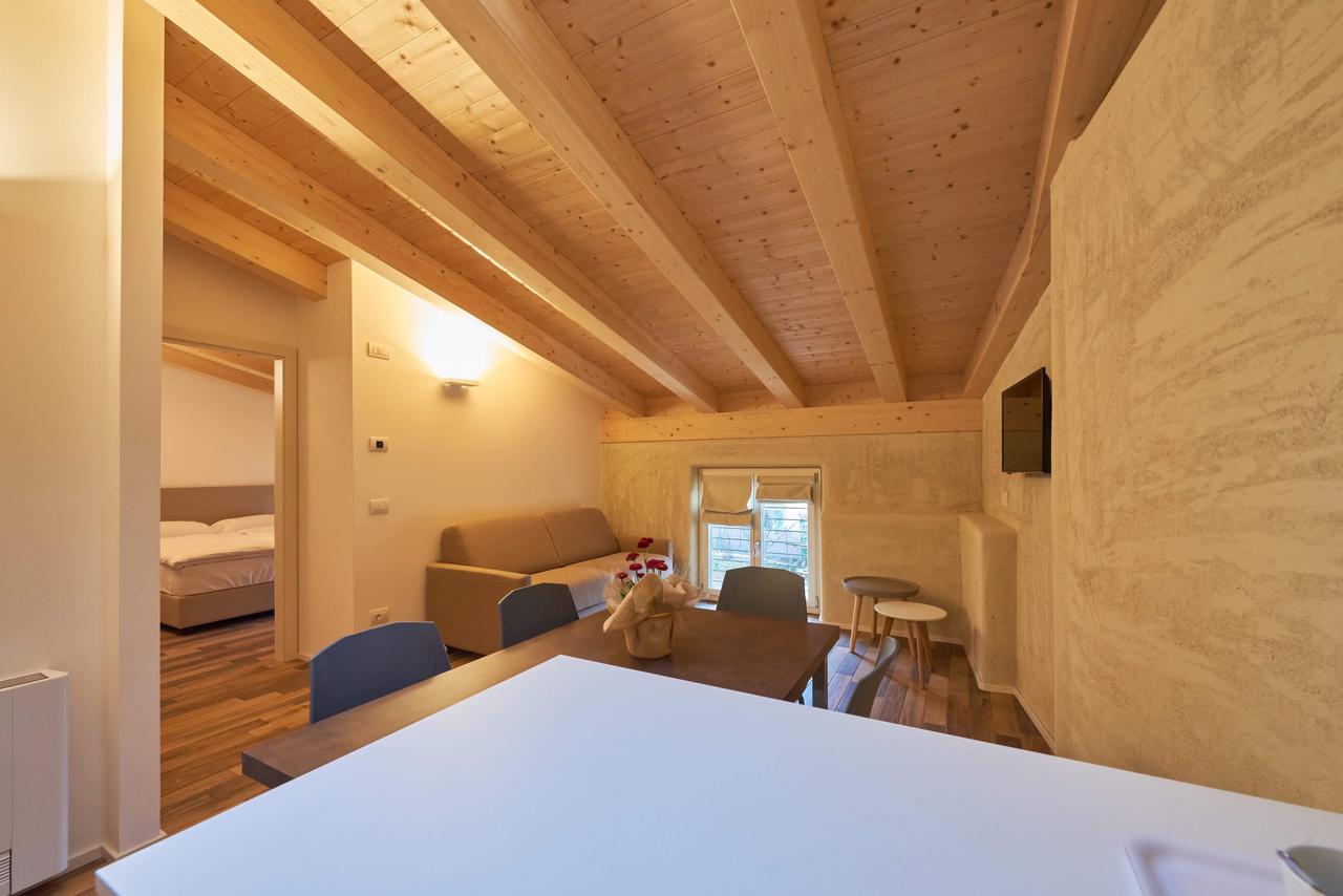 Albola Suite Holiday Apartments Riva del Garda Ngoại thất bức ảnh