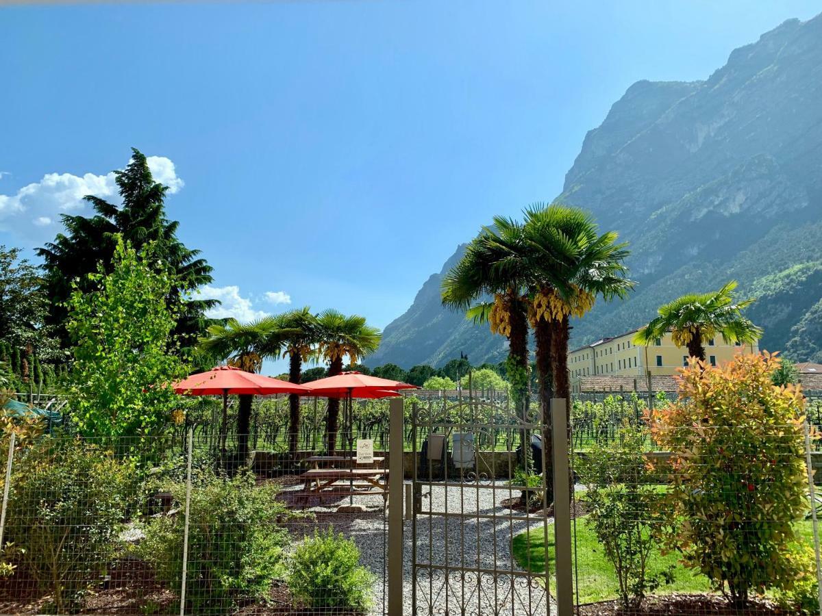Albola Suite Holiday Apartments Riva del Garda Ngoại thất bức ảnh